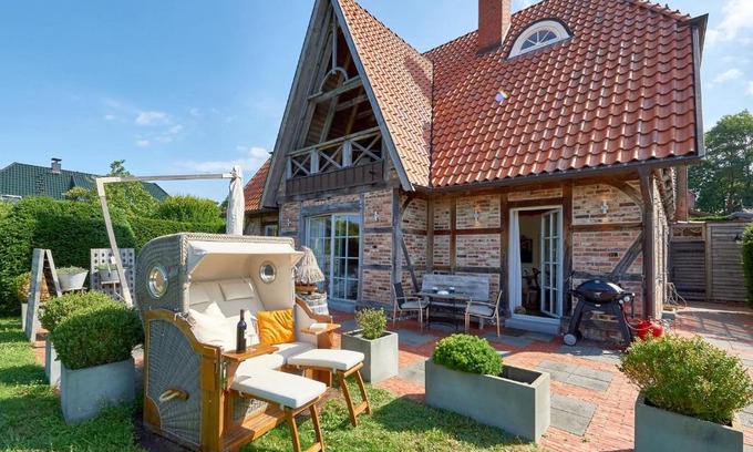 Seedorf Villa | Fachwerkhäuser Seedorf - Villa "Johanna Maria" mit Kamin, Sauna, Terrasse, Wasserblick