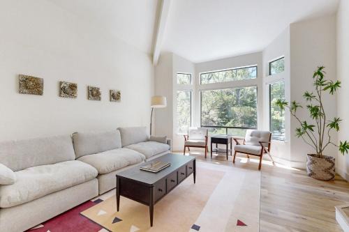 Groveland House | Fair Days on the Fairway