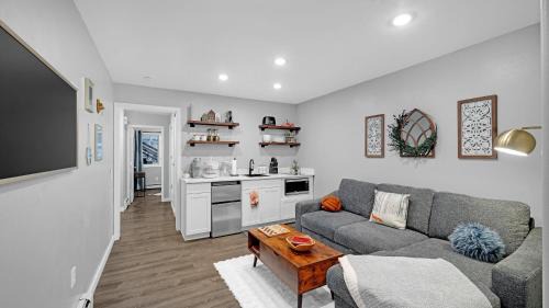 Fairbanks House | Fairbanks Fox Den townhouse