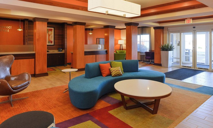 Bloomington Hotel | Fairfield Inn & Suites by Marriott Bloomington