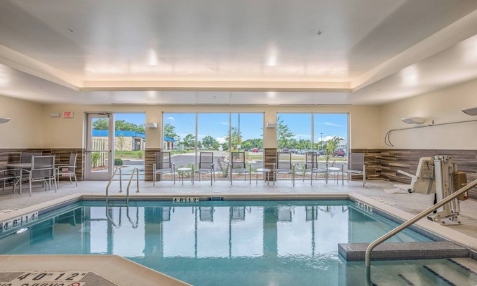 Whitewater Hotel | Fairfield Inn & Suites by Marriott Whitewater
