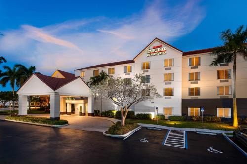 Boca Raton Hotel | Fairfield Inn & Suites Boca Raton