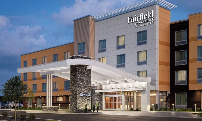 Shawnee Hotel | Fairfield Inn & Suites by Marriott Shawnee