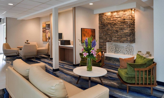 North Arlington Hotel | Fairfield Inn & Suites by Marriott Arlington Six Flags
