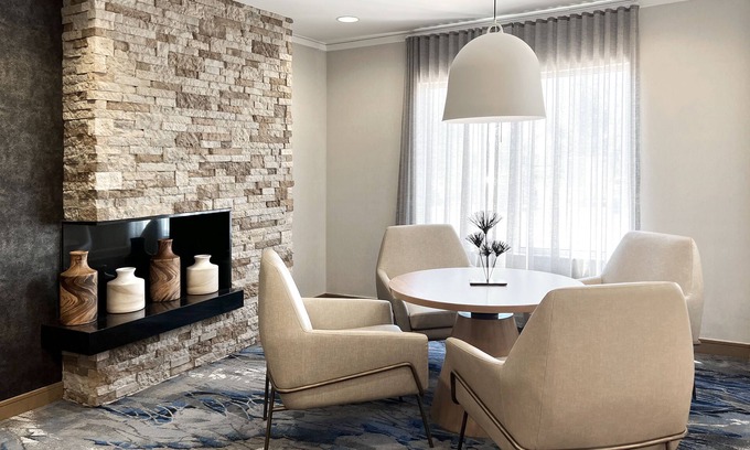 Rogers Hotel | Fairfield Inn & Suites by Marriott Rogers