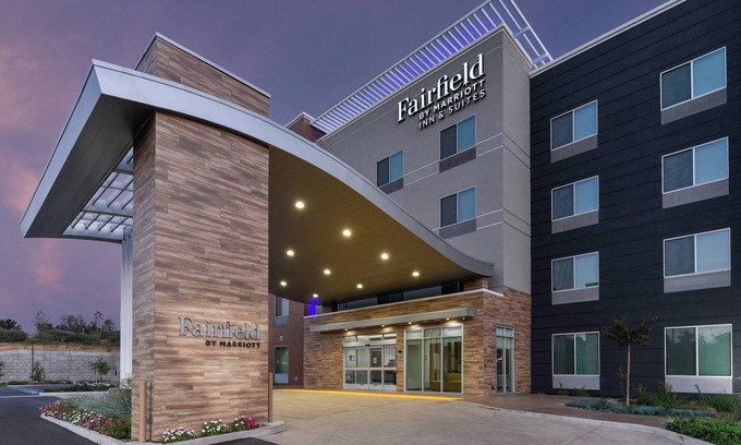Moorpark Hotel | Fairfield Inn & Suites by Marriott Moorpark Ventura County