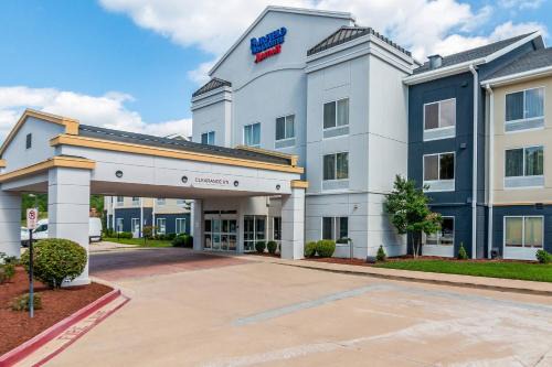 Columbia Hotel | Fairfield Inn & Suites Columbia