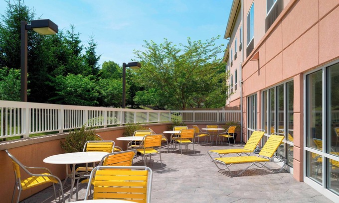 State College Hotel | Fairfield Inn & Suites by Marriott State College