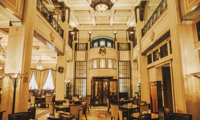 Downtown Shanghai Hotel | Fairmont Peace Hotel on the Bund