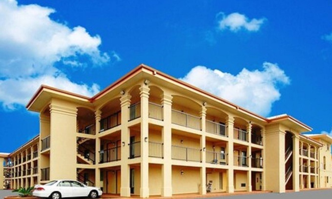 Fort Walton Beach Hotel | Fairway Inn