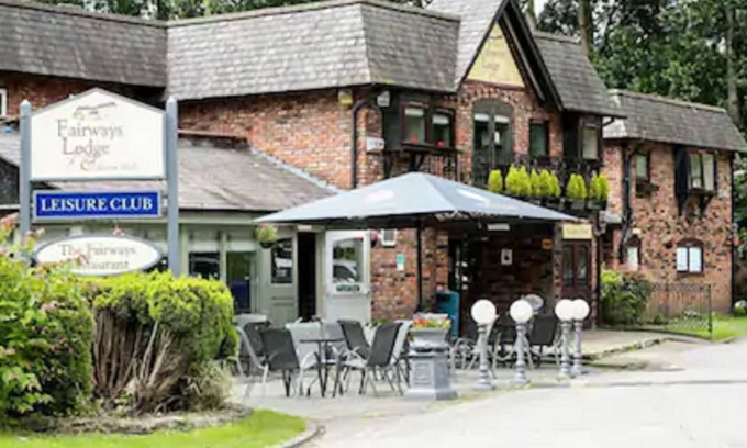 Manchester Hotel | Fairways Lodge & Leisure Club