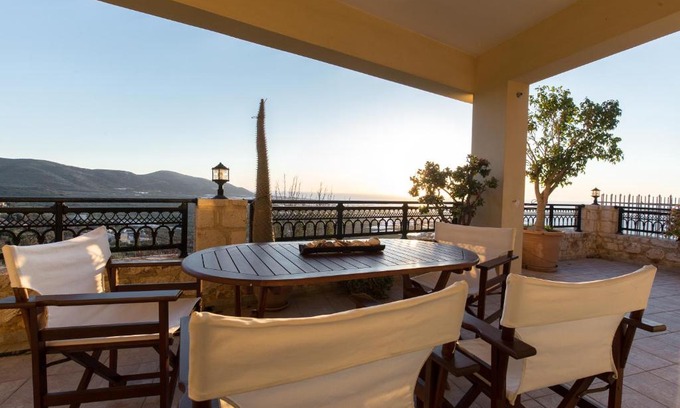 Zerviana House | Falasarna's Sunset Home