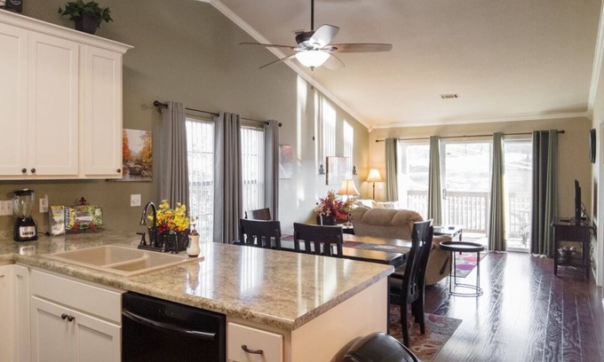 Table Rock Condo | Fall Creek 41-17