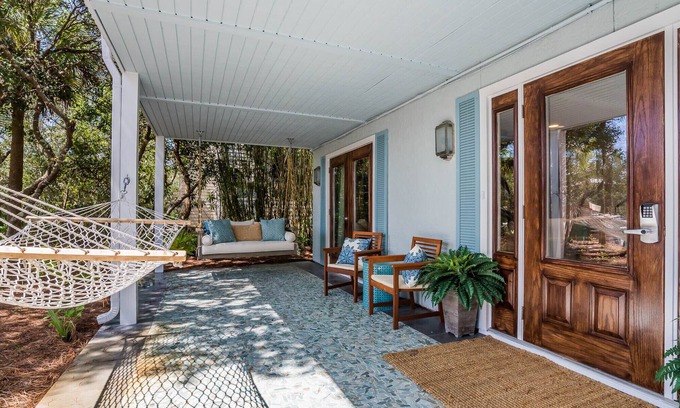 Gulf Trace House | Fall Dates Available! Private Heated Pool! Spacious Backyard! Recently Renovated!
