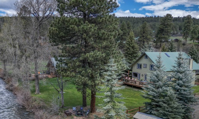 San Juan River Village House | Fall Escape Special: 15% Discount Ends Nov 22!