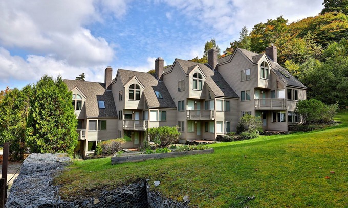 Central Vermont- Killington Condo | Fall Line Condo B2 3 Bedroom Condo