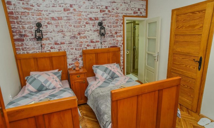 Kikinda Apartment | Familija 77