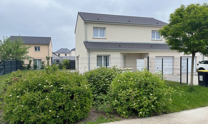 Bezannes House | Familly house close to the train station, Reims city…
