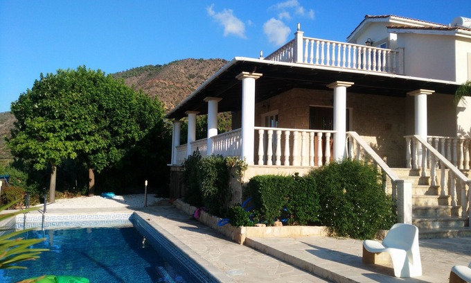 Pomos Villa | family and couple friendly with great sea views, minutes walk