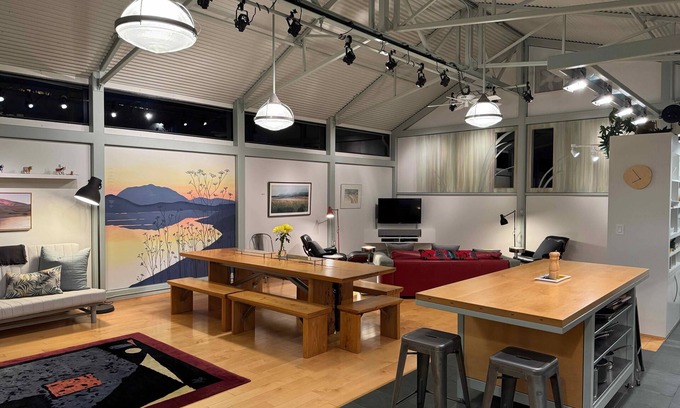 Nicasio House | Family and Friends Retreat at the Garden House in Point Reyes
