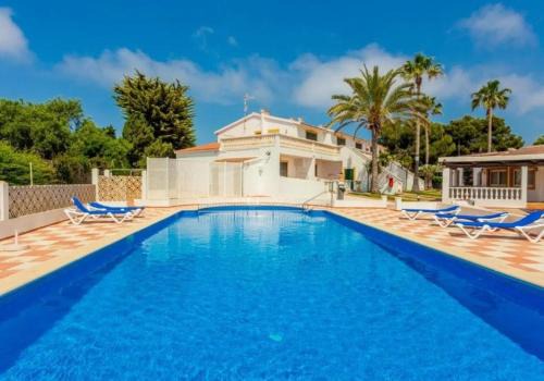 Cala'n Bosch Apartment | Family Apartment in Ciutadella