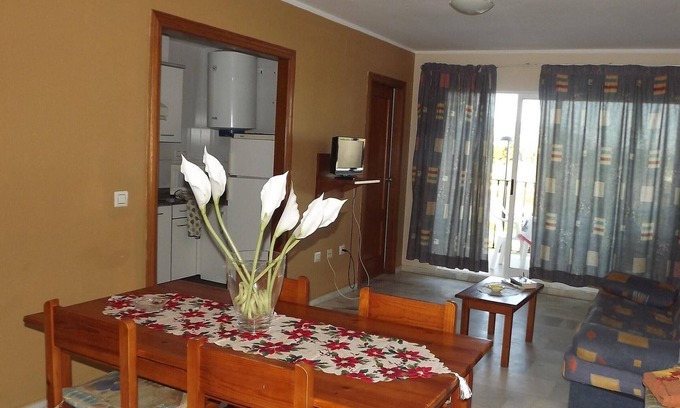 Alcossebre Apartment | Family apartment with pool and WiFi near Alcossebre