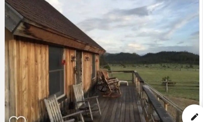 Helena House | Family Cabin in the Rocky Mountains with spectacular views!