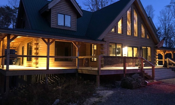 Wilder Cabin | Family Cabin on Clear Creek