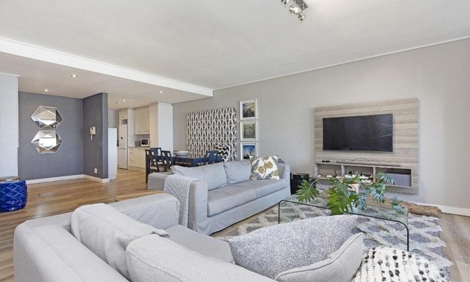 Clifton Apartment | Family Clifton Oasis