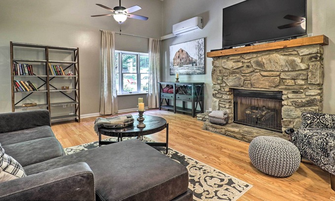 Maggie Valley Cottage | Family Cottage w/ Creekside Fire Pit Access!