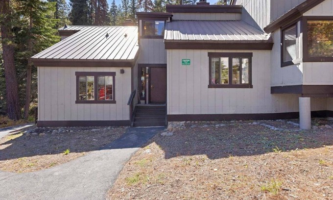 Tahoe Woods Condo | Family Enjoyment at Granlibakken Year round pool, sauna, hot tub