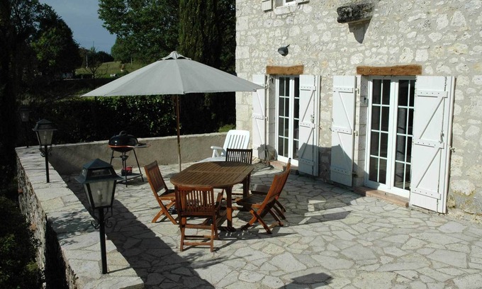 Montaigu-de-Quercy Other | Family friendly facilities - Sleeps up to 6