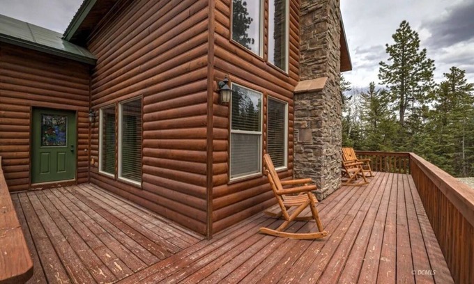 Meadow View Heights Cabin | Family Friendly Getaway