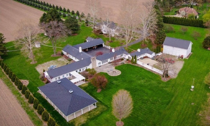 Sandusky House | Family/Friend Celebrations in Sandusky, Ohio
