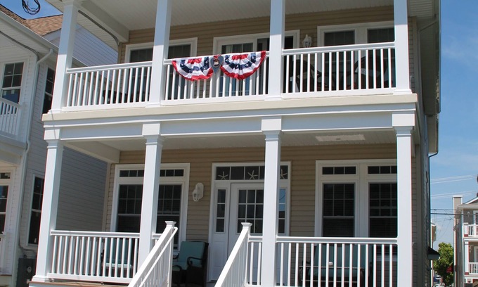 North End Condo | Family Friendly! 1st Floor - 2 Short Blocks to Beach & Boardwalk, Great Reviews!