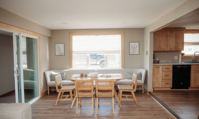 Mina House | Family friendly 3-bedroom Mina Lake home