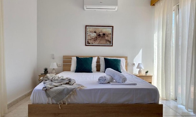 Zipari House | Family Friendly Apartment, in nature, with yard "5"