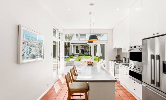 Bronte House | Family friendly Bronte Beach House