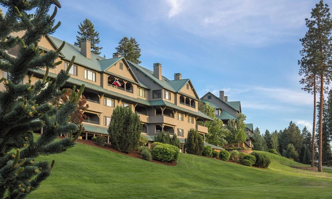 Coeur d'Alene Resort | Family-Friendly Condo Steps to Lake w/Resort Indoor Pool & Full Kitchen