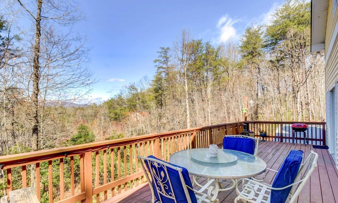 Dahlonega House | Family-Friendly Dahlonega Home w/ Mtn Views!