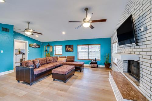 Davenport House | Family-Friendly Davenport Home with Fire Pit!