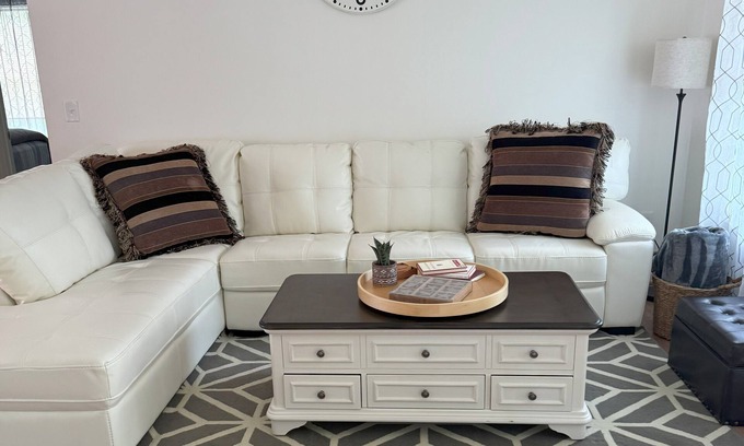 Corbin House | Family Friendly Home near Kings Dominion and Lake Anna State Park