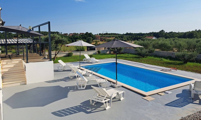 Farini House | Family friendly house with a swimming pool Višnjan, Central Istria - Središnja Istra (K-22837)