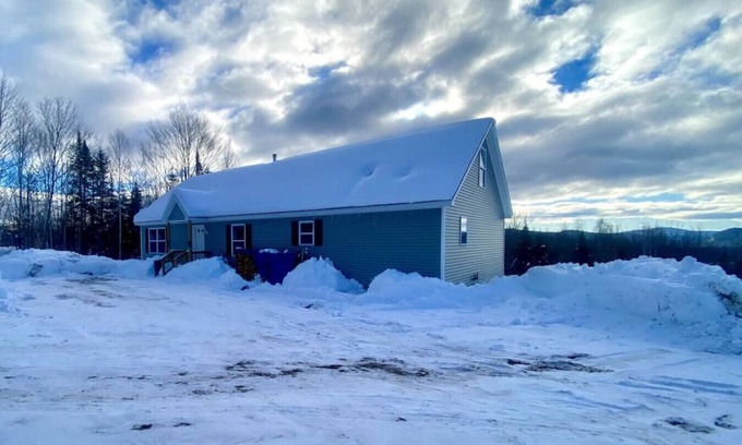 Hanover House | Family Friendly Mtn Home Hot Tub