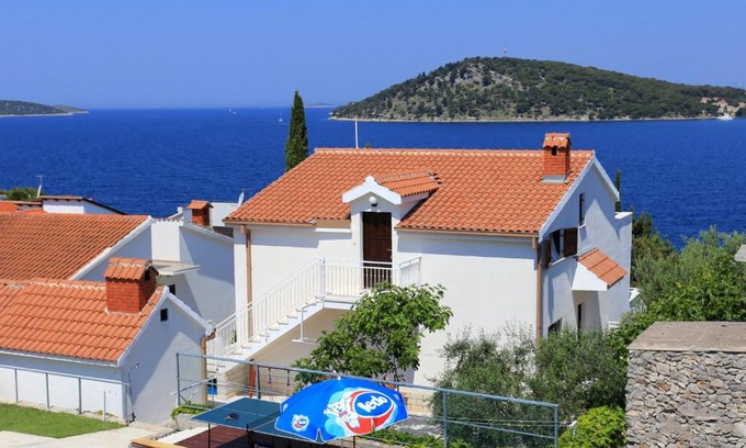 Razanj Apartment | Family friendly seaside apartments Razanj, Rogoznica - 10373