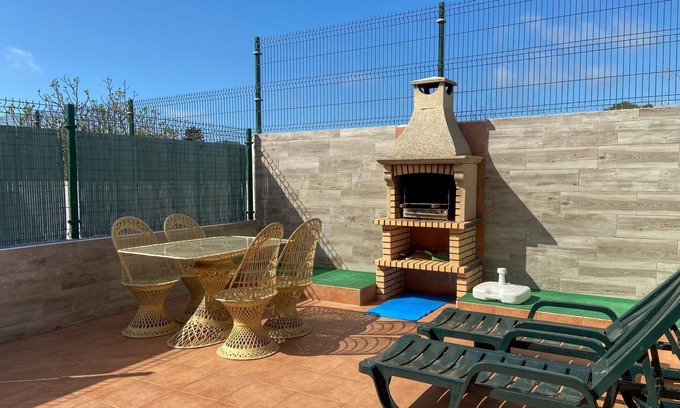 Igreja Nova Villa | Family-Friendly Semi-Detached House in Aljezur