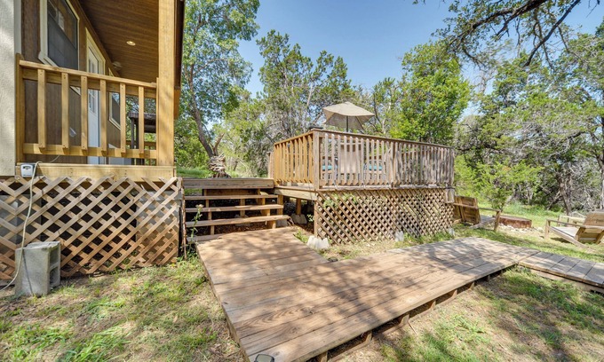 Fredericksburg Cabin | Family-Friendly Hill Country Cabin Rental w/Deck!