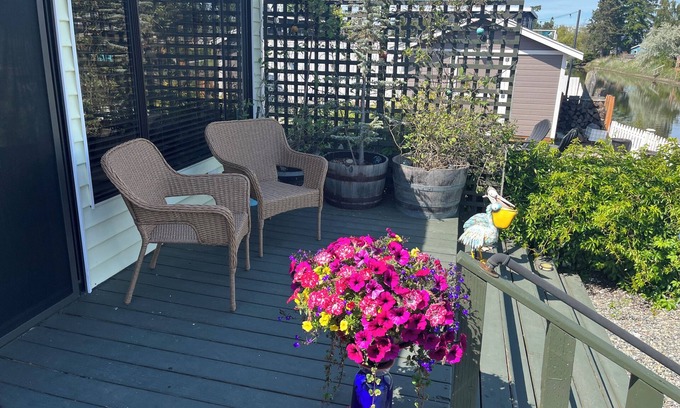 Birch Bay House | Family fun cabin in Birch Bay - dogs welcome