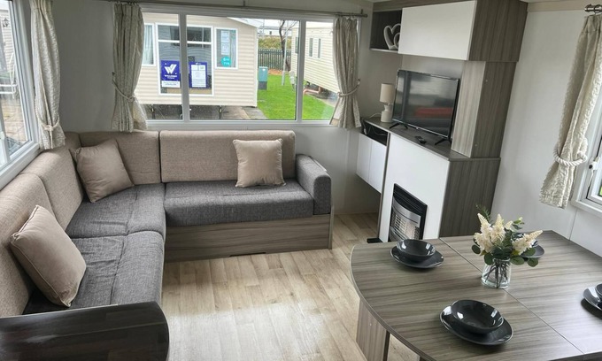Towyn House | Family fun retreat at our caravan swift stays with everything you need around.