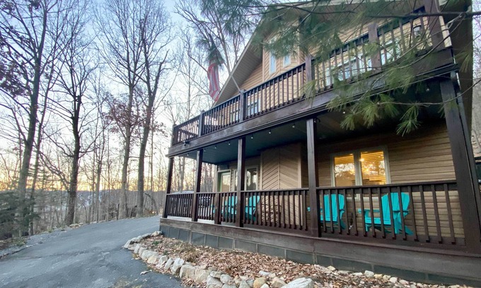 Massanutten House | Family Getaway < 2 Mi to Massanutten Ski Lodge!